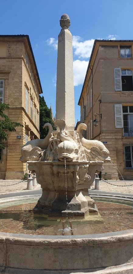 Hôtel Les Quatre Dauphins à Aix-en-Provence Extérieur photo